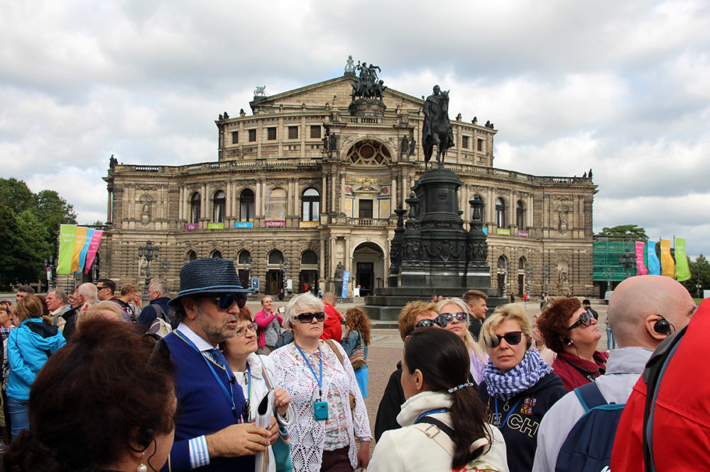 Экскурсия по Дрездену Театральная площадь.
